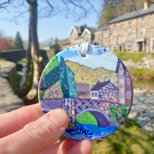 Ceramic Beddgelert (Mountain) hanging decoration