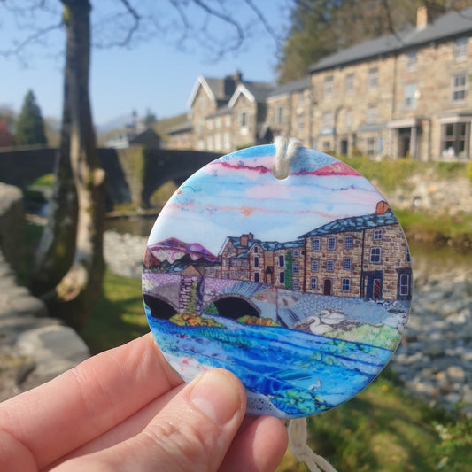 Ceramic Beddgelert (Swans) hanging decoration